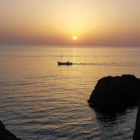свила Guest house Sozopol