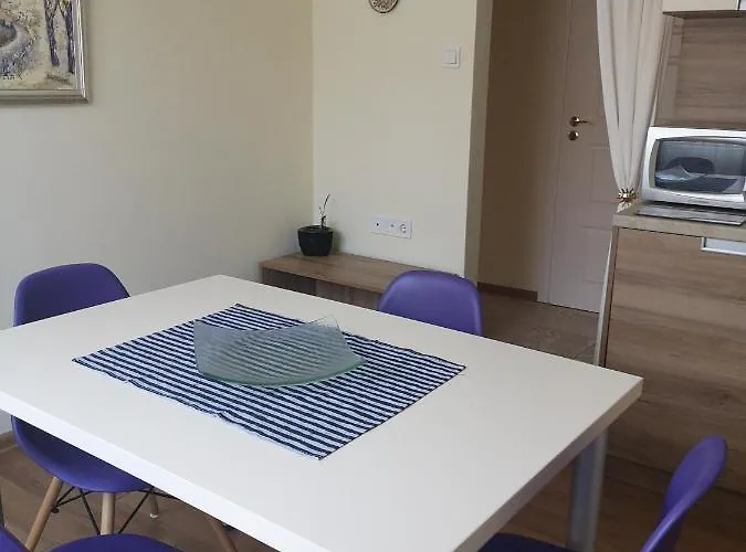 свила Vendégház