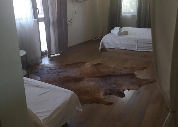 свила Vendégház 3*