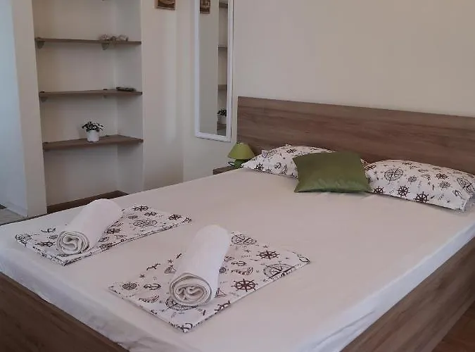 свила 3* Sozopol